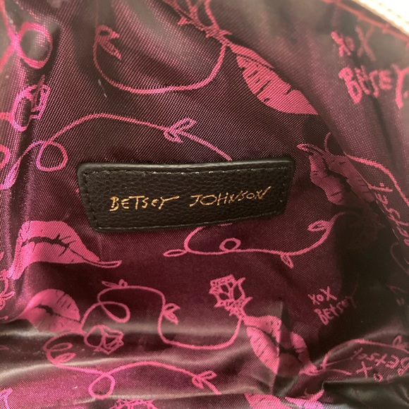 Handbag - Picture 4 of 5